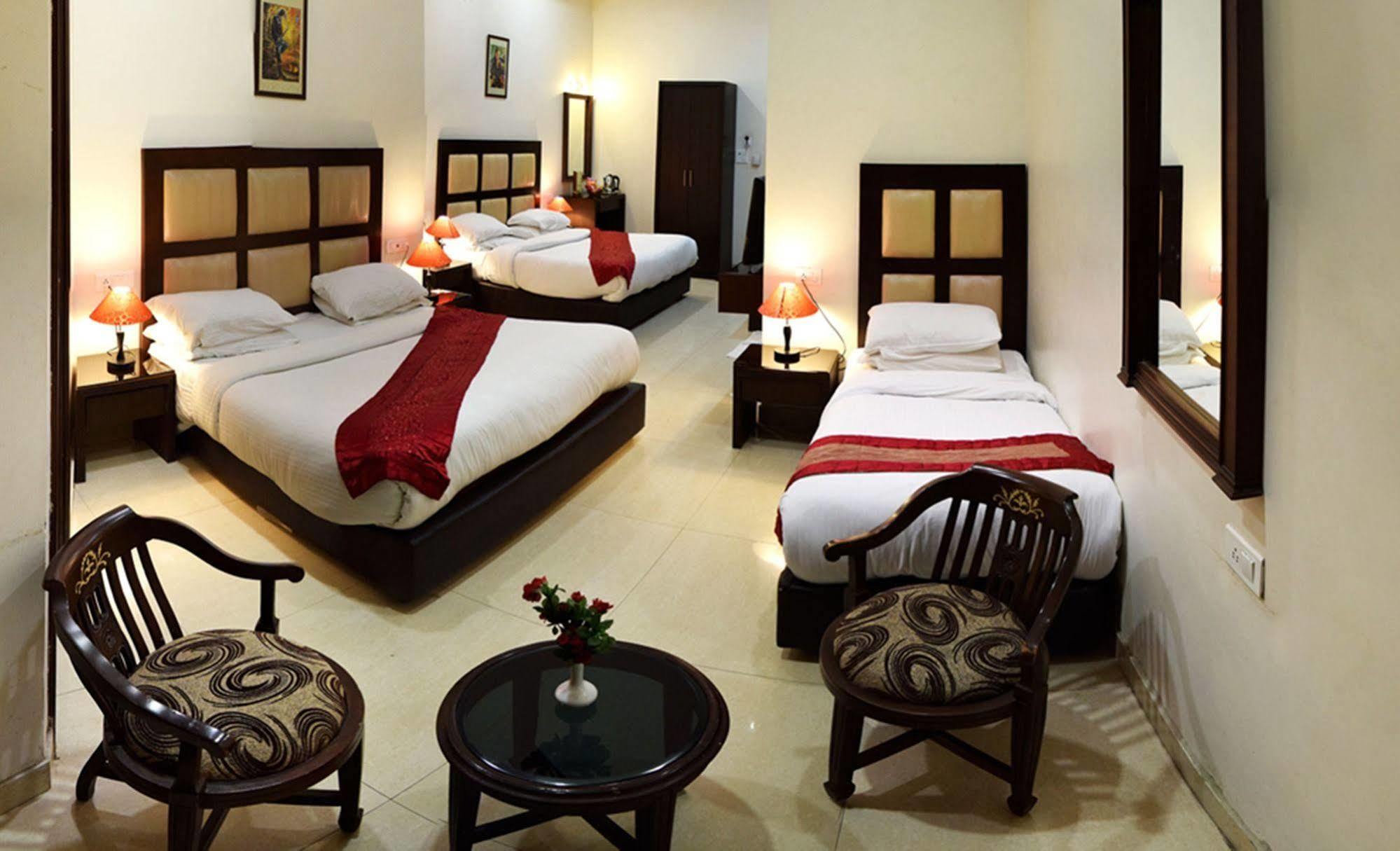 Hotel Prems Paradise อัมริตสา ภายนอก รูปภาพ
